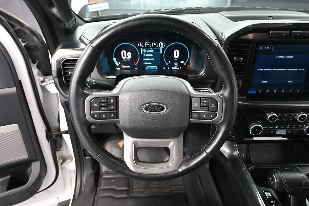 Used 2022 White Ford Lariat image 22