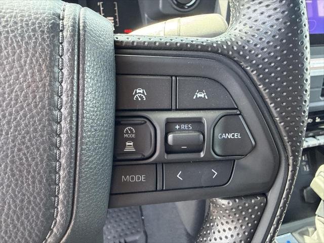 2025 Toyota Tacoma SR5 - Photo 45