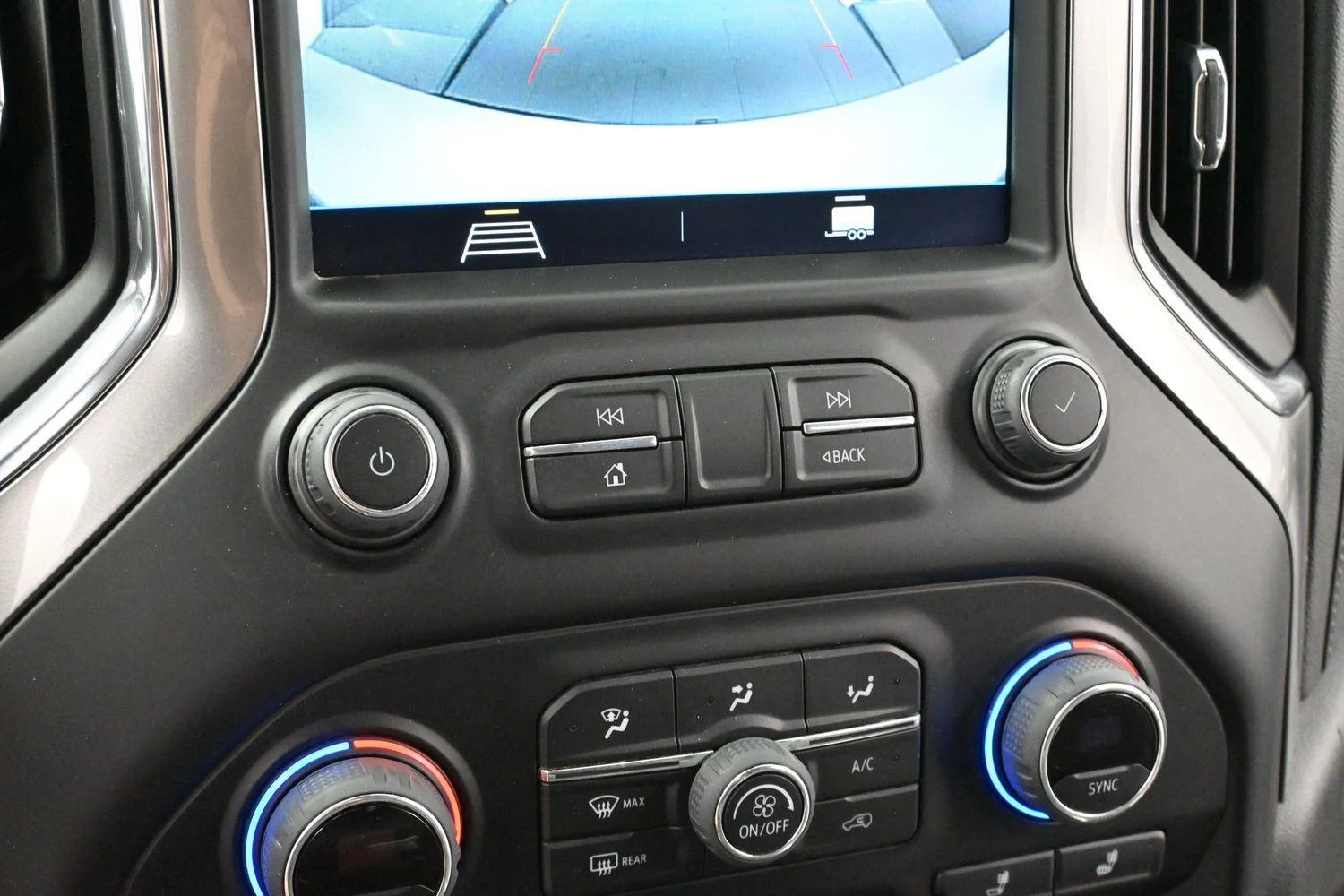 Used 2022 Summit White Chevrolet LT Trail Boss image 21