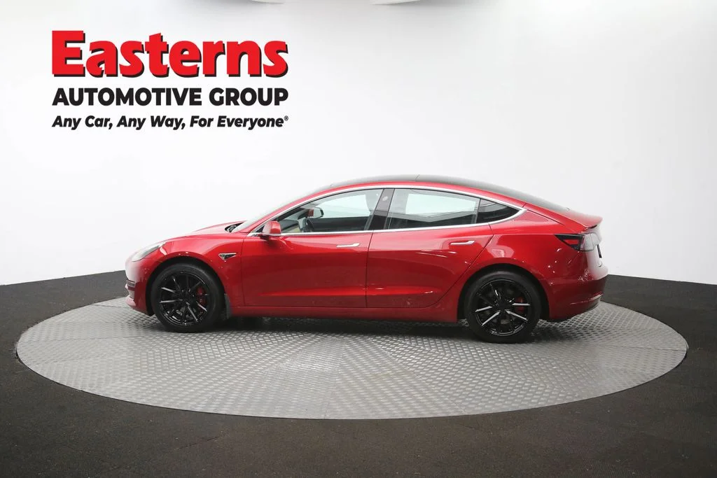 Used 2019 Red Tesla Long Range image 54