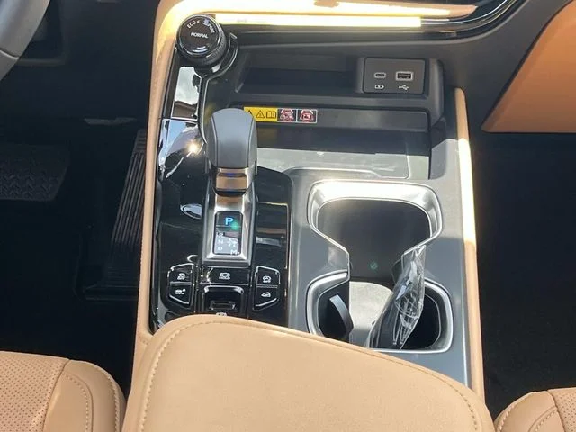 New 2026 Ultra White Lexus PREMIUM image 17