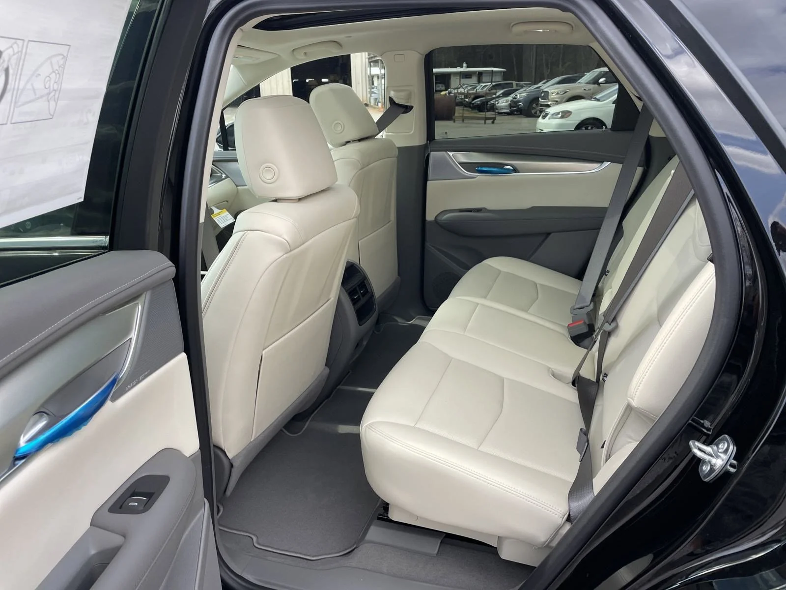 2025 Cadillac XT5 Premium Luxury - Photo 16