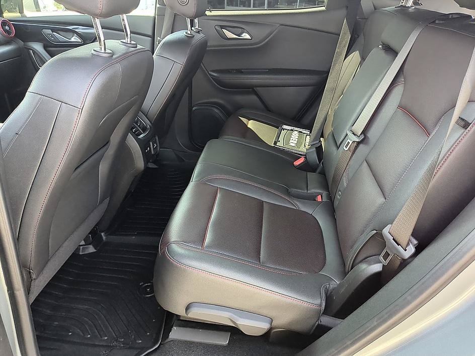 Used 2023 STERLING GRAY METALLIC Chevrolet RS image 30