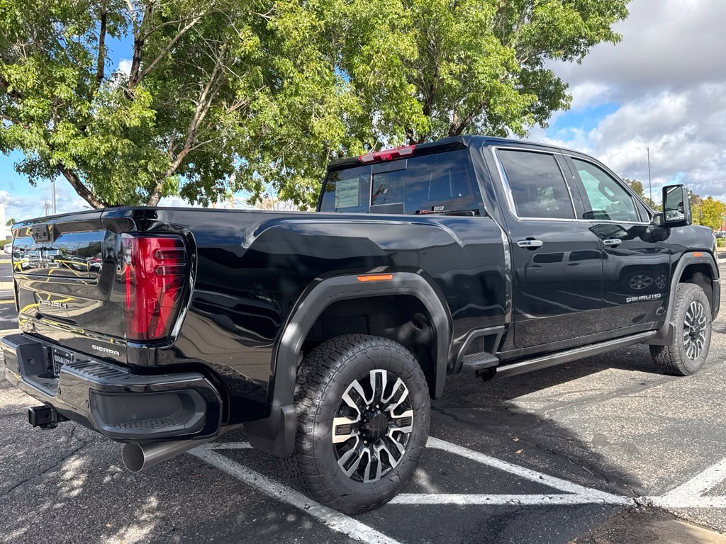 2026 GMC Sierra 2500HD Denali Ultimate - Photo 16