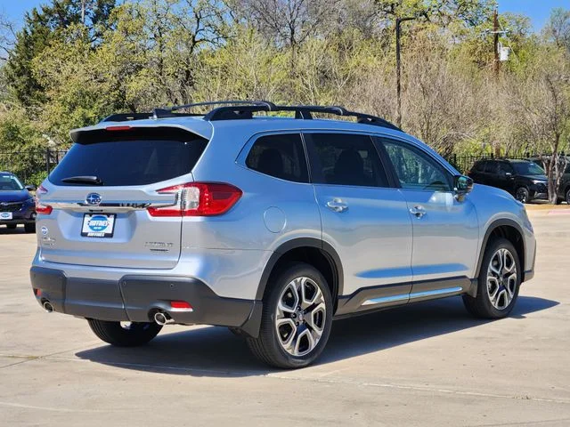 New 2026 ICE SILVER METALLIC Subaru Limited 7-Passenger image 5