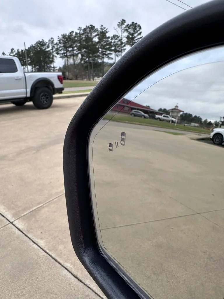 2026 Ford Explorer ST-Line - Photo 12