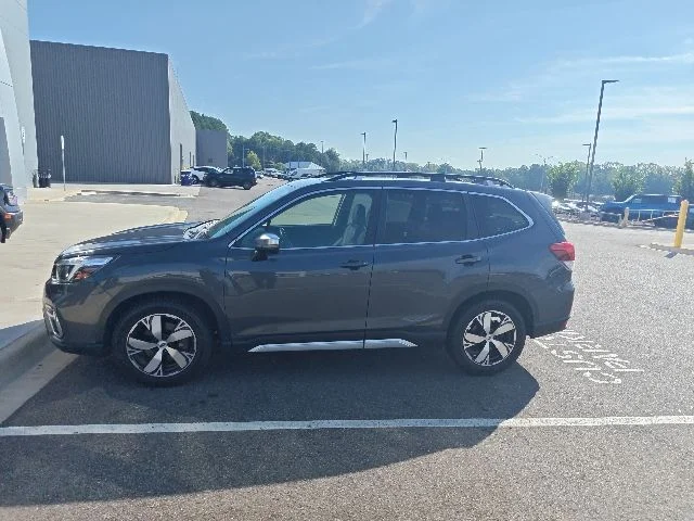 Certified Used 2020 Magnetite Gray Metallic Subaru Touring image 5
