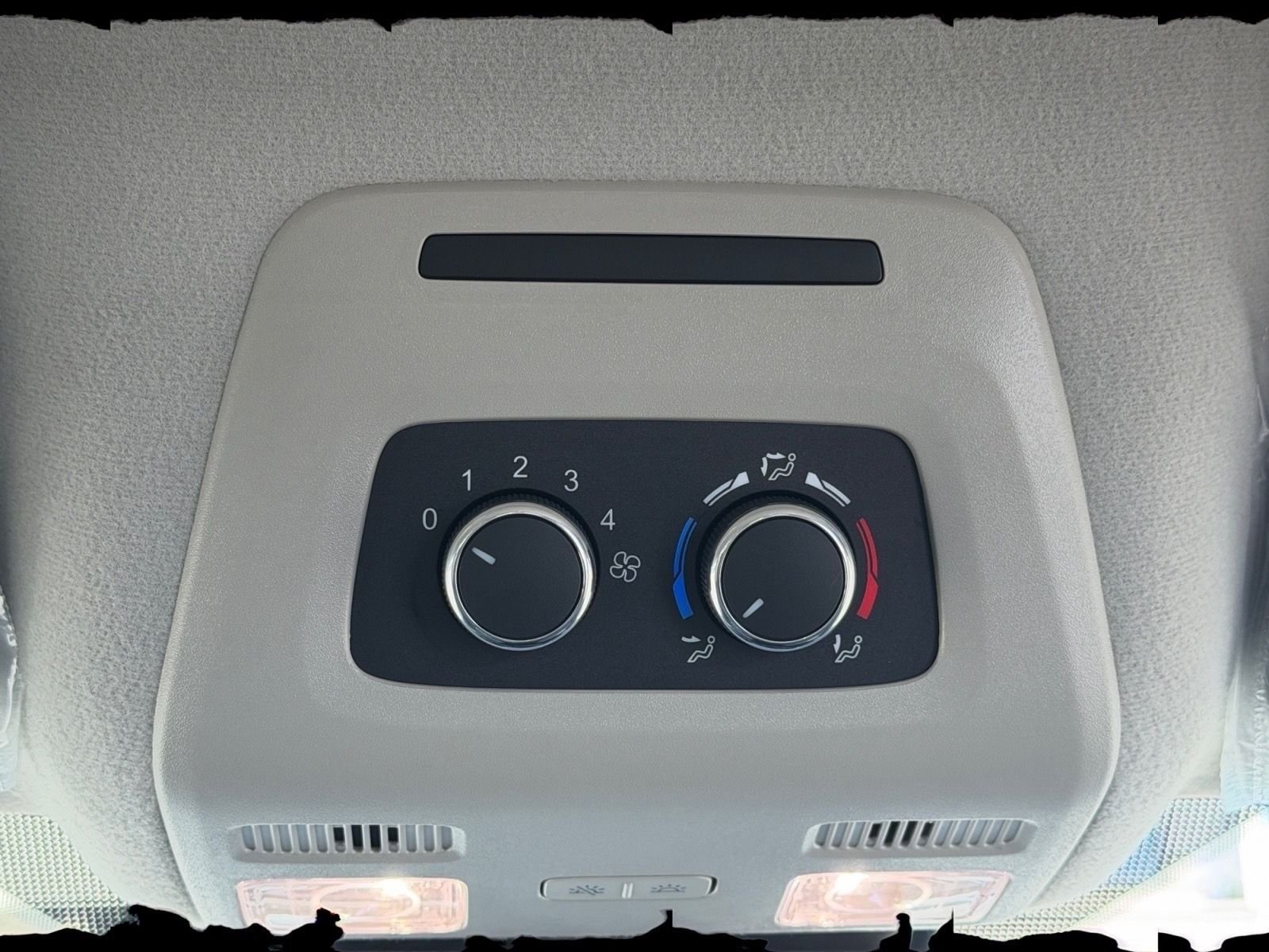 New 2026 Oxford White Ford Passenger Van XLT image 18