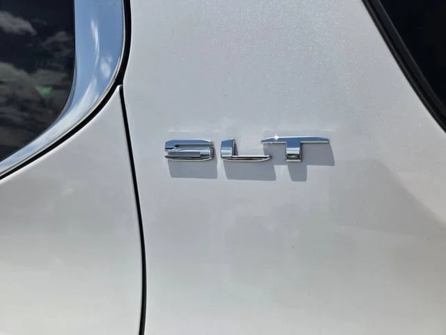 2023 GMC Acadia SLT - Photo 12