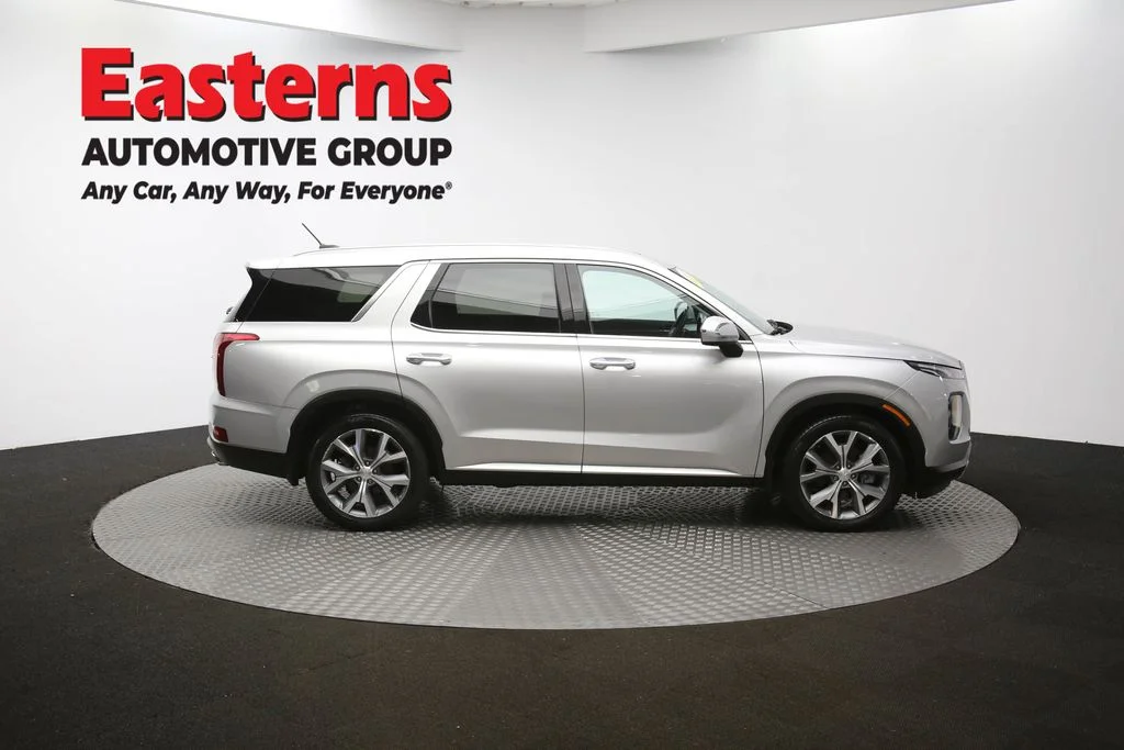 Used 2022 Silver Hyundai SEL image 44