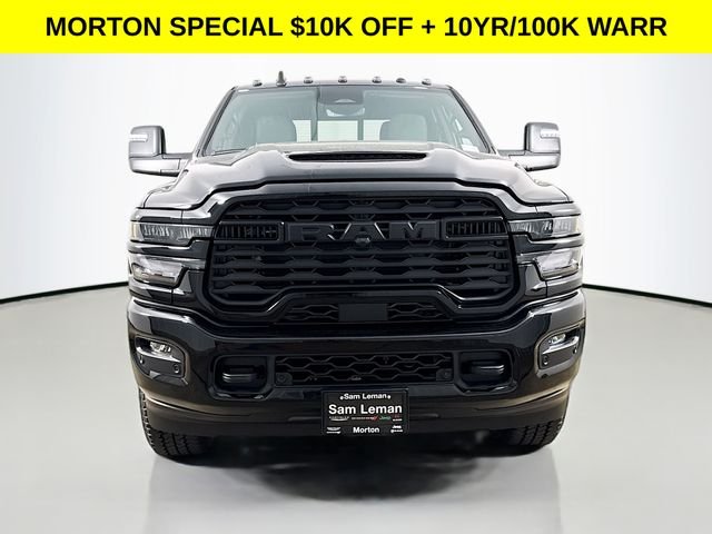 New 2026 Diamond Black Crystal Pearl-Coat Exterior Paint Ram Tradesman image 2
