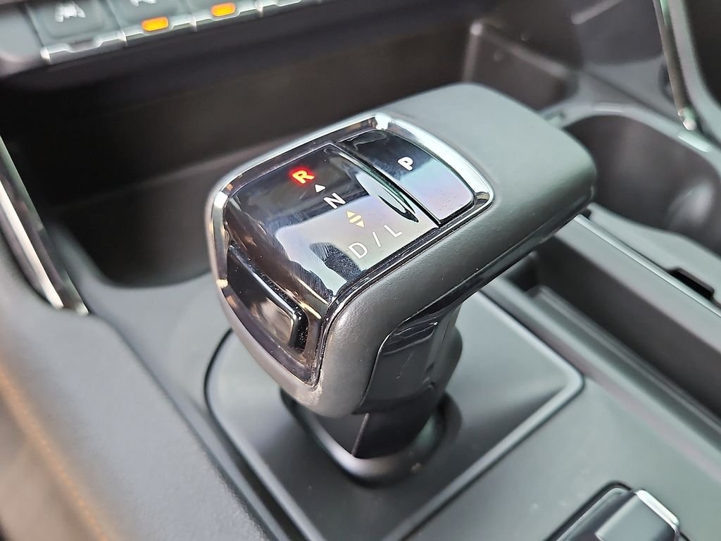 Used 2025 Onyx Black GMC AT4 image 24
