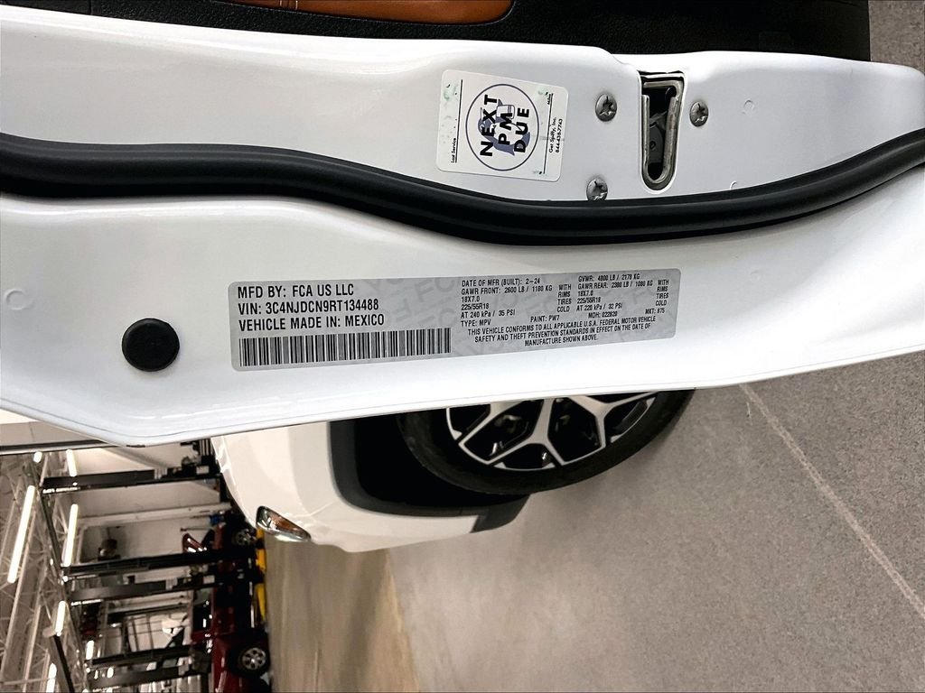 Used 2024 Bright White Clearcoat Jeep Limited image 33