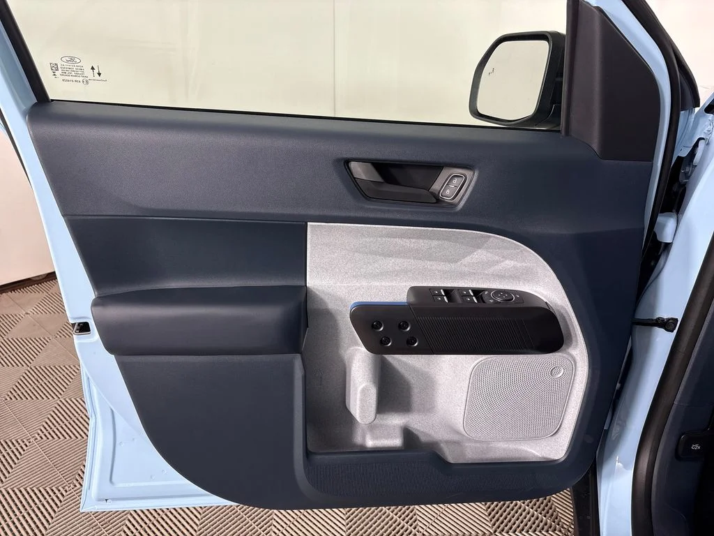 New 2026 Blue Ford XLT image 17