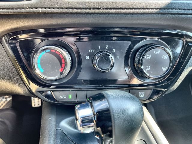 Used 2019  Honda Sport image 18