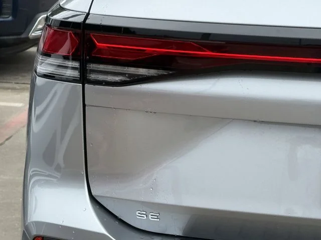 New 2026 Silver Volkswagen 2.0T SE image 5