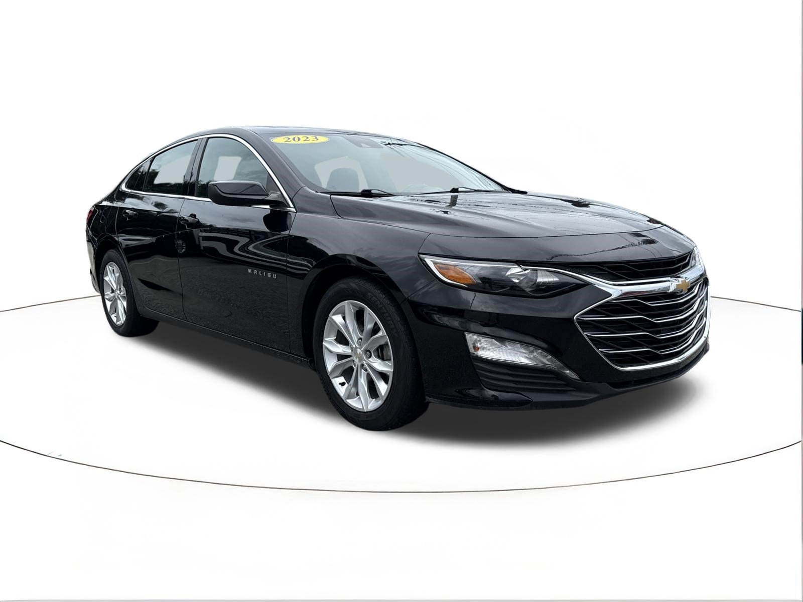 Used 2023 Mosaic Black Metallic Chevrolet LT image 1