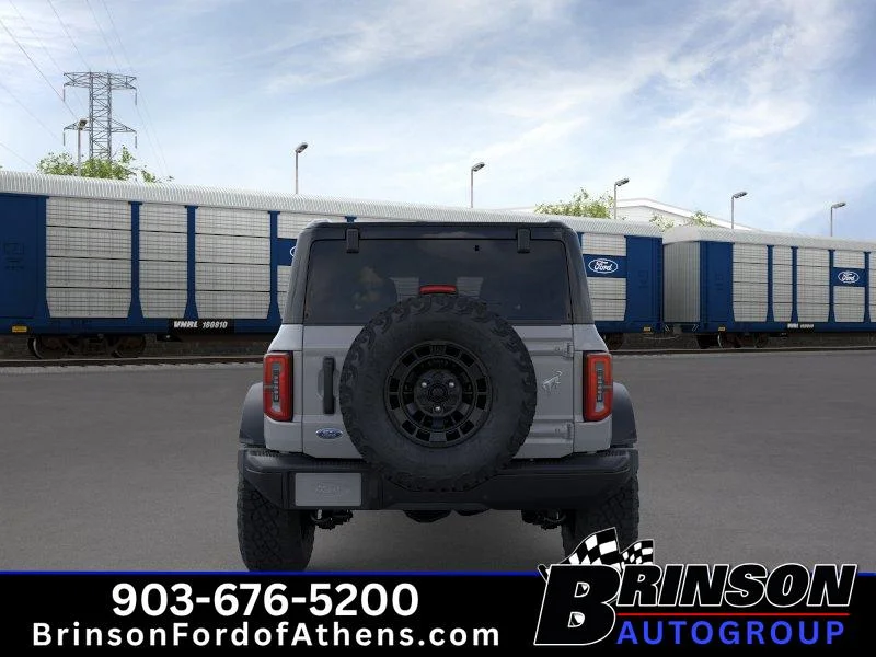 New 2026 Avalanche Gray Ford Badlands® image 5