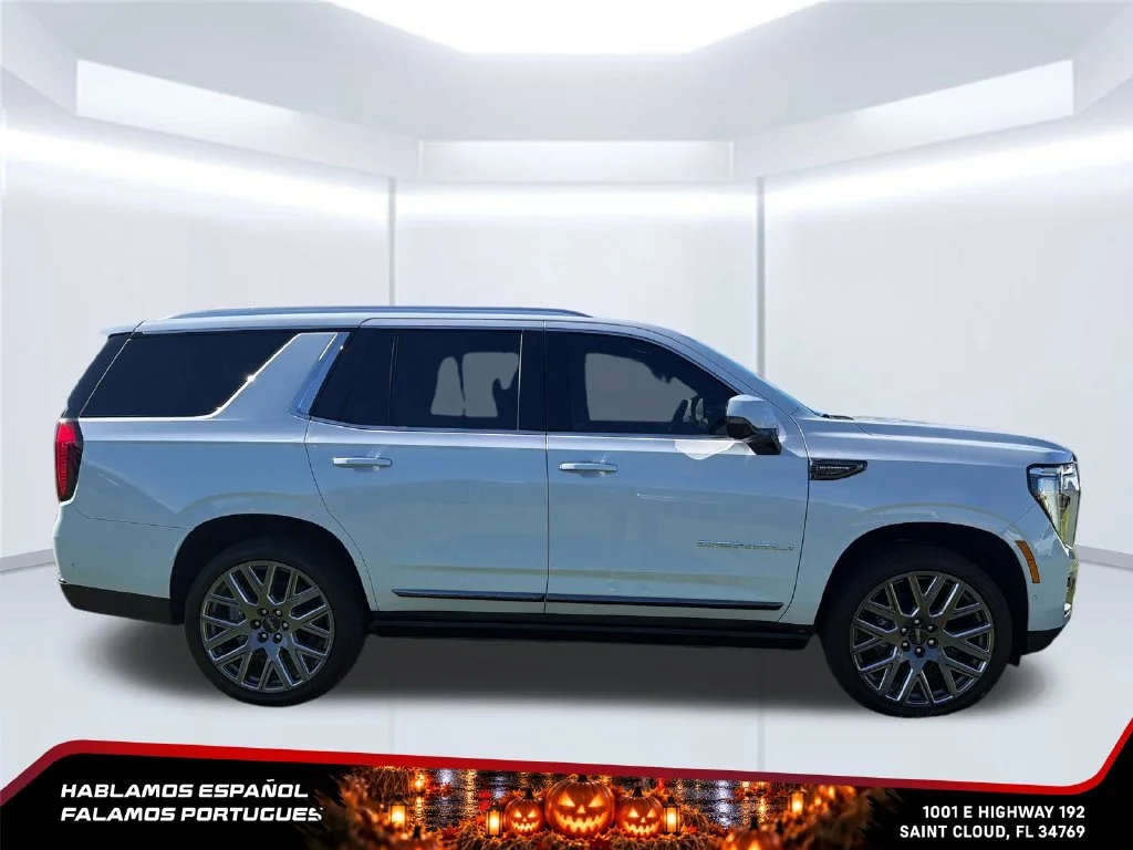 Used 2026 Glacier White Tricoat GMC Denali Ultimate image 6