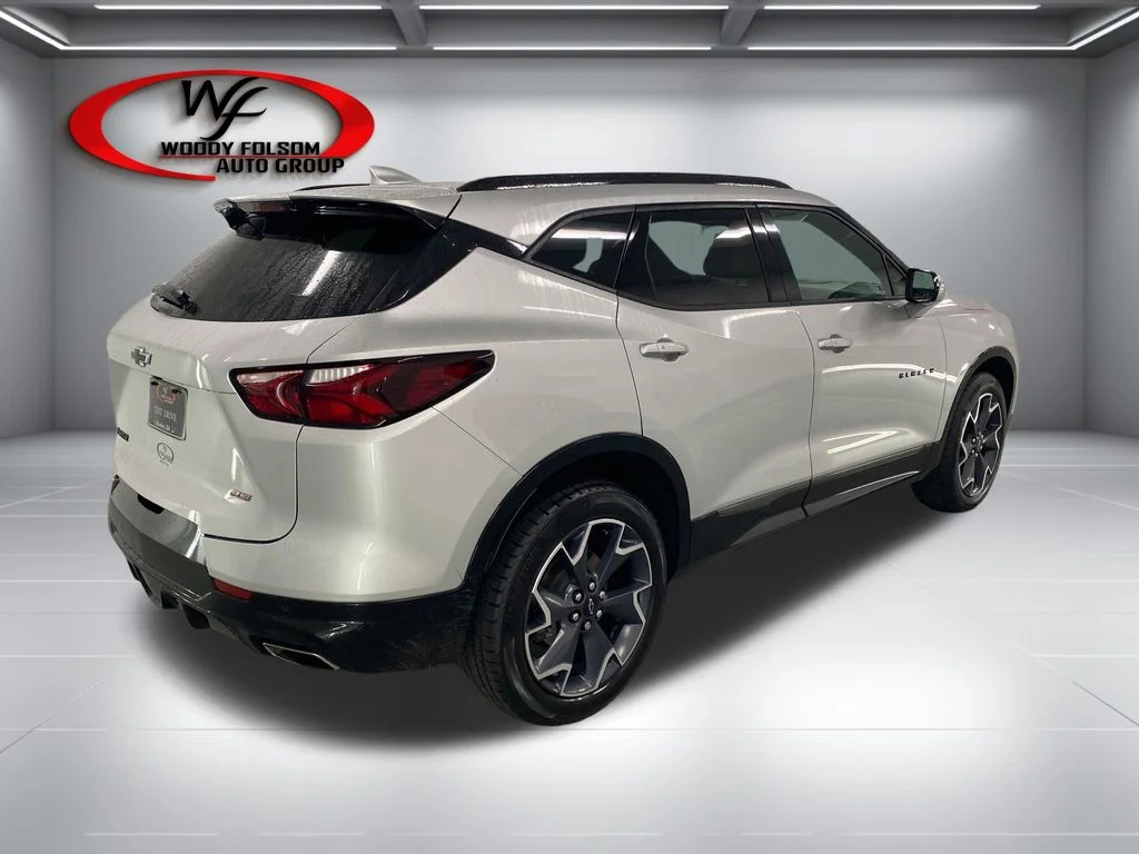 Used 2021 Silver Chevrolet RS image 6