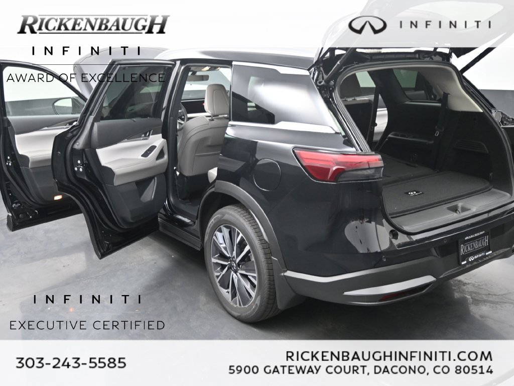 Certified Used 2026 Black INFINITI LUXE image 16