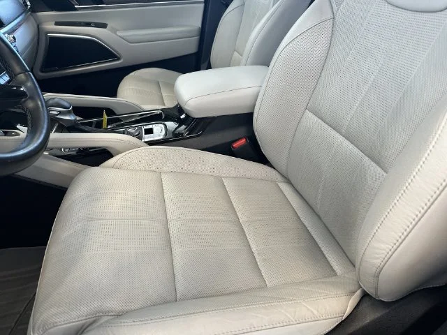Certified Used 2021 White Kia SX image 22