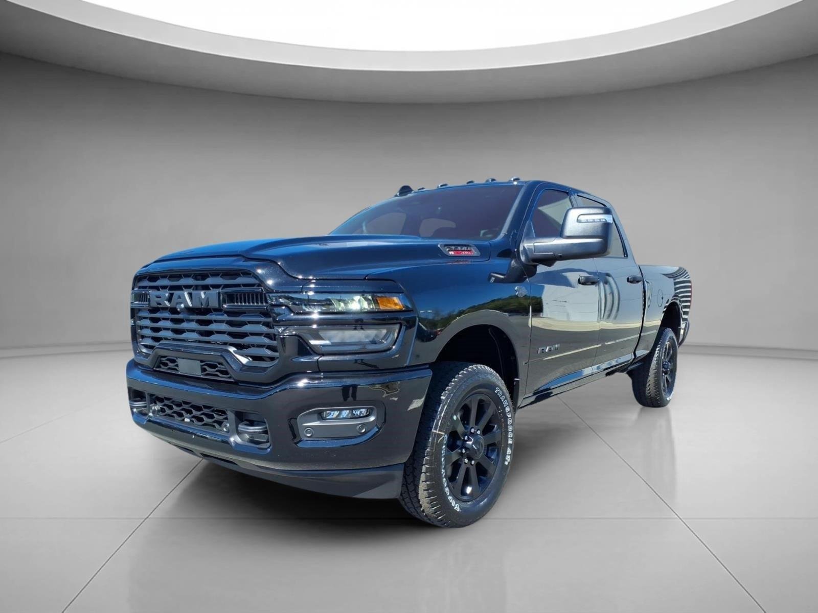 New 2027 Diamond Black Crystal Pearl-Coat Exterior Paint RAM Big Horn image 1