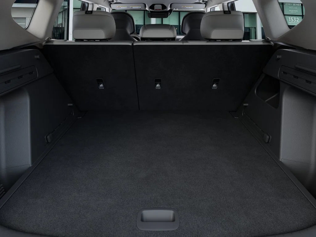 New 2027 Ivory Silver Kia EX image 19