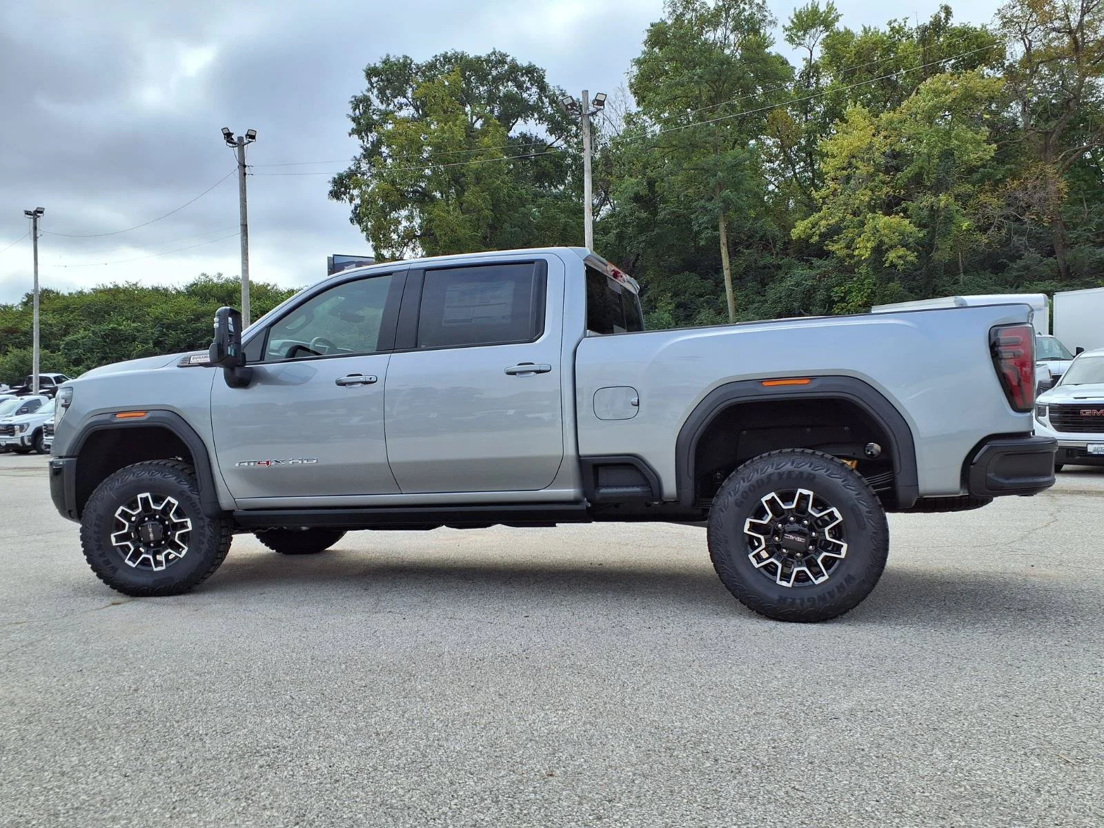 2026 GMC Sierra 2500HD AT4X - Photo 27