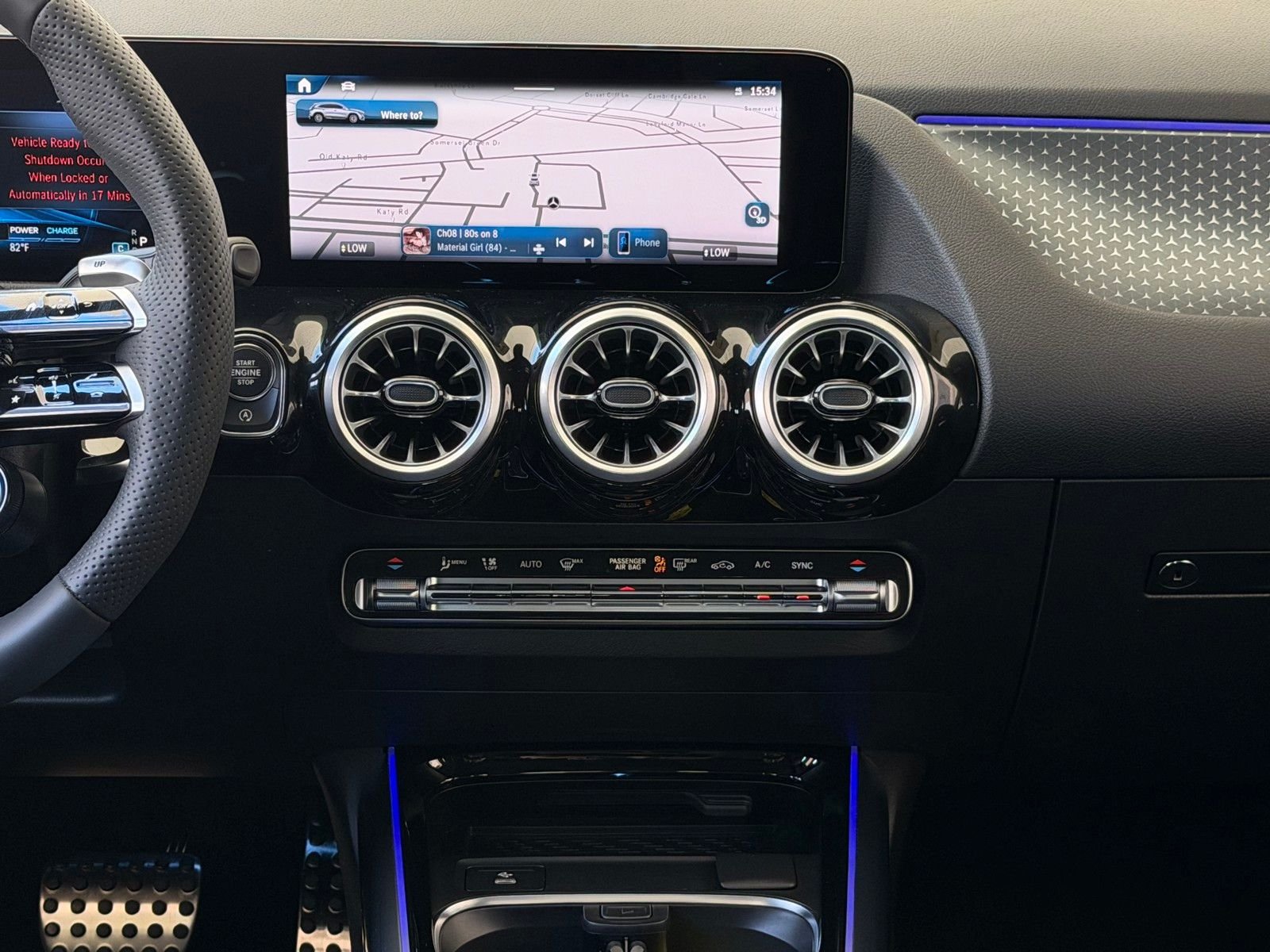 New 2026 MANUFAKTUR Alpine Grey Mercedes-Benz AMG® GLA 35 4MATIC® SUV image 9