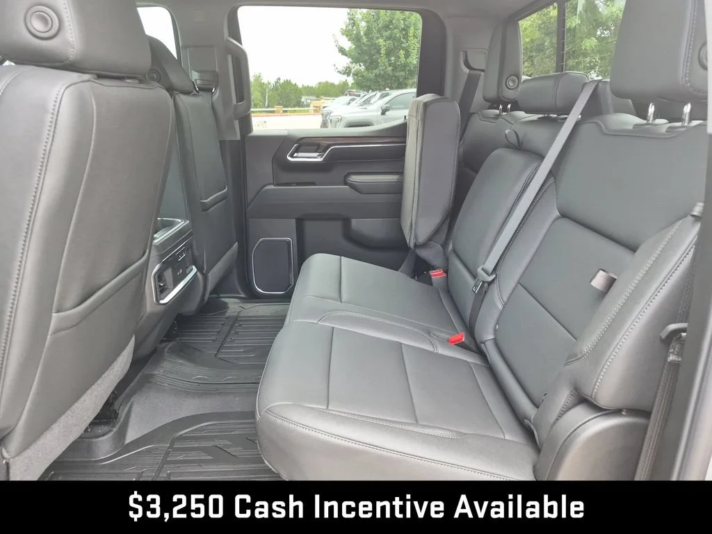 2026 GMC Sierra 1500 SLT - Photo 39