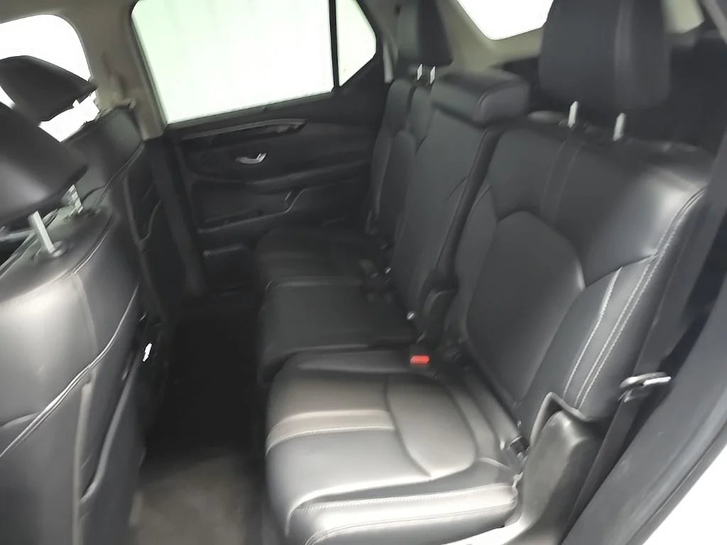Used 2023  Honda EX-L image 33