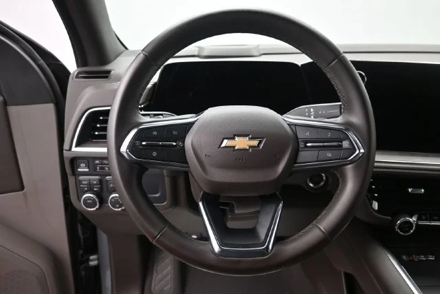 Used 2025 Sterling Gray Metallic Chevrolet LT image 14