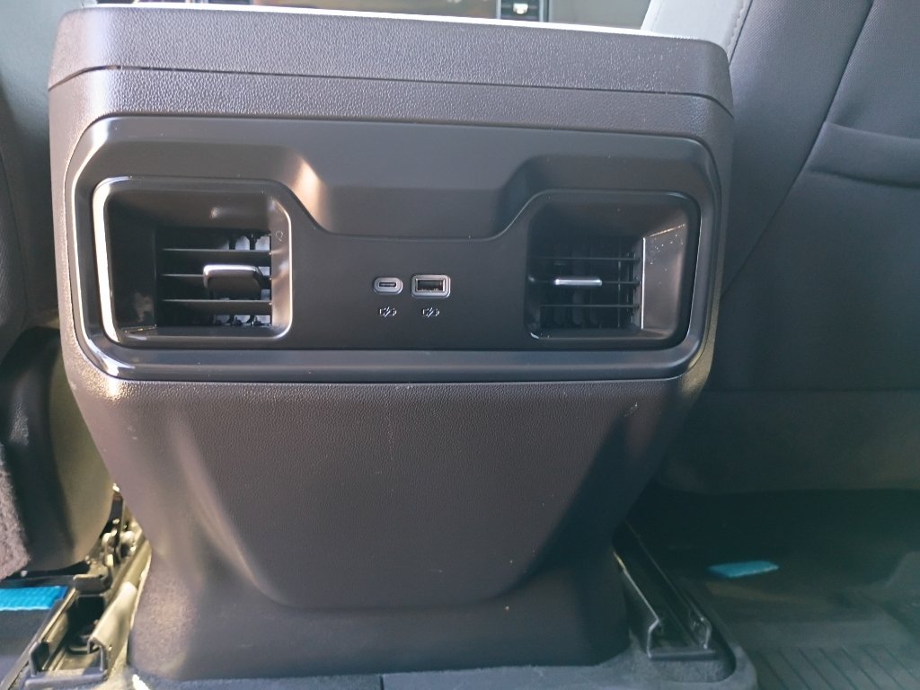 Used 2025 Summit White Chevrolet LT Trail Boss image 22