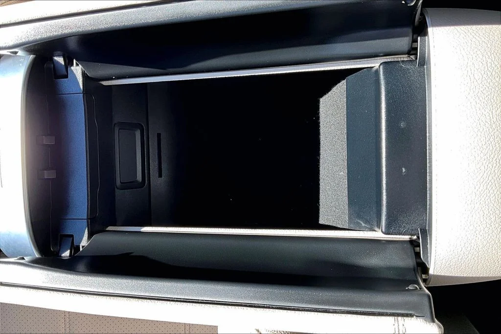 Certified Used 2022 Black Mercedes-Benz C 300 image 26