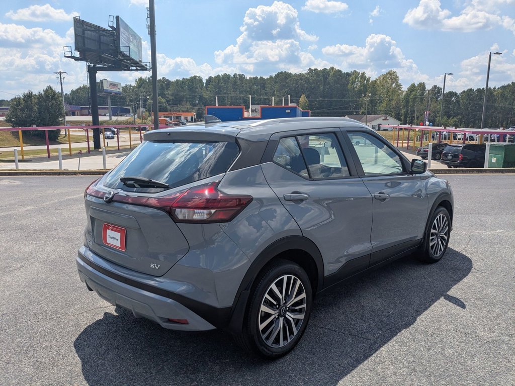 2023 Nissan Kicks SV photo 4