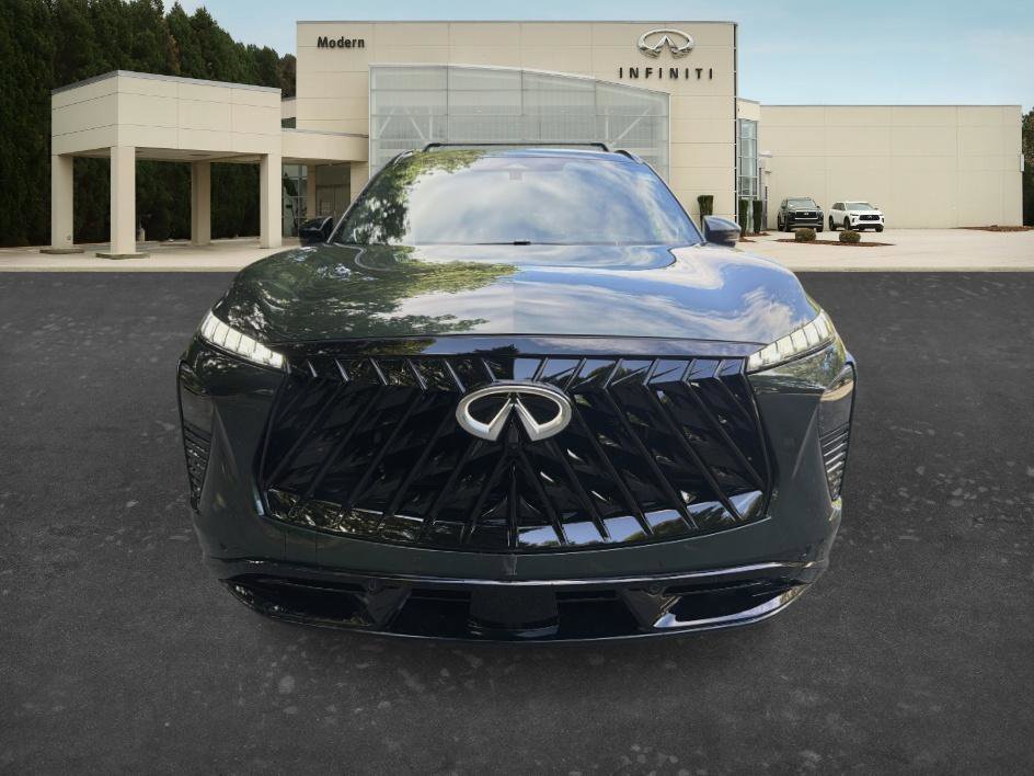 New 2027 Deep Emerald INFINITI SPORT image 2