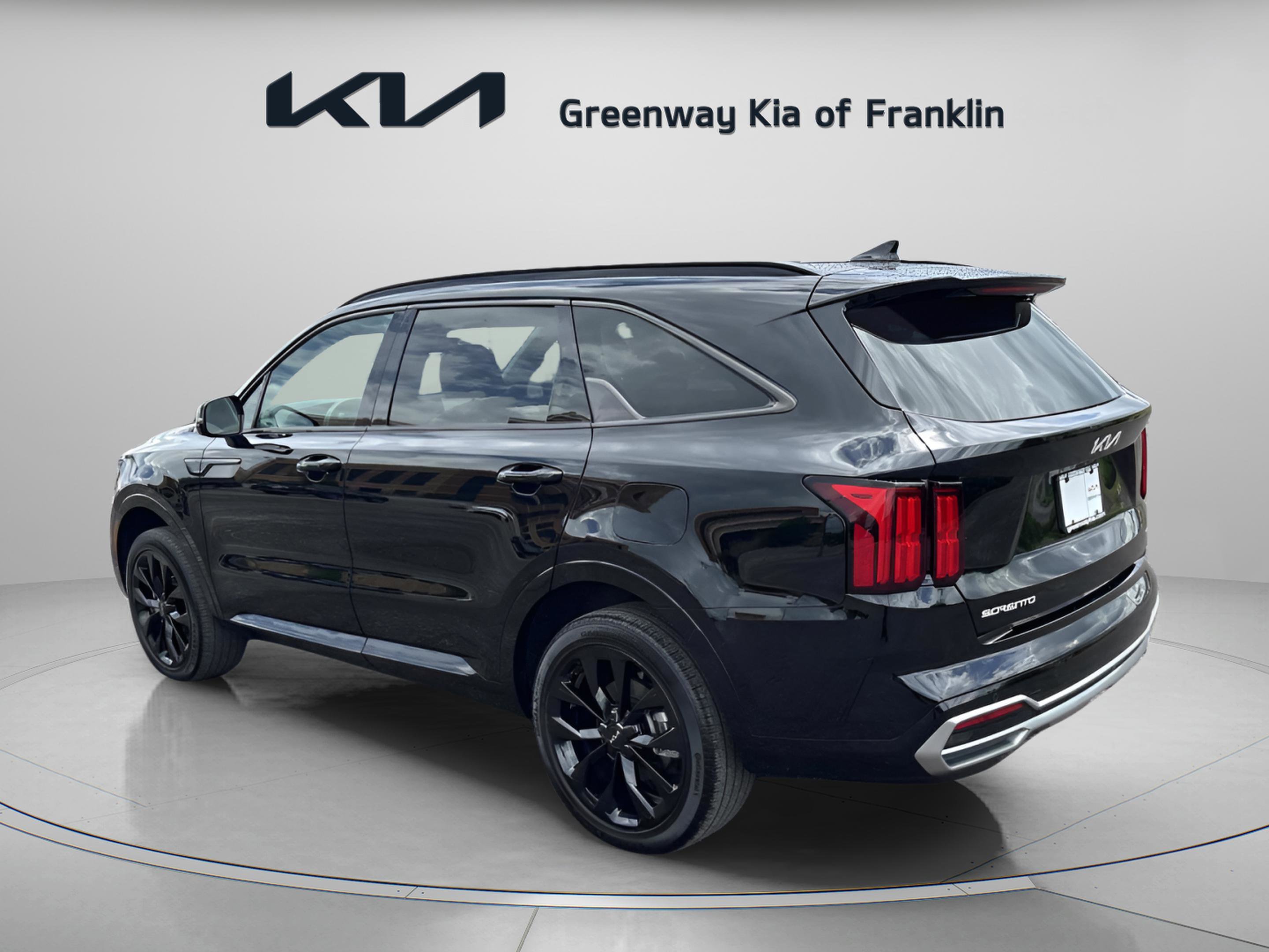 Used 2023 Ebony Black Kia SX image 5