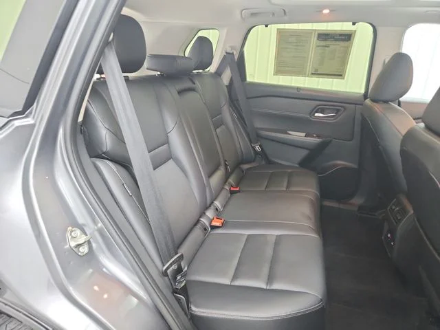 Used 2025 Gray Nissan SL image 42
