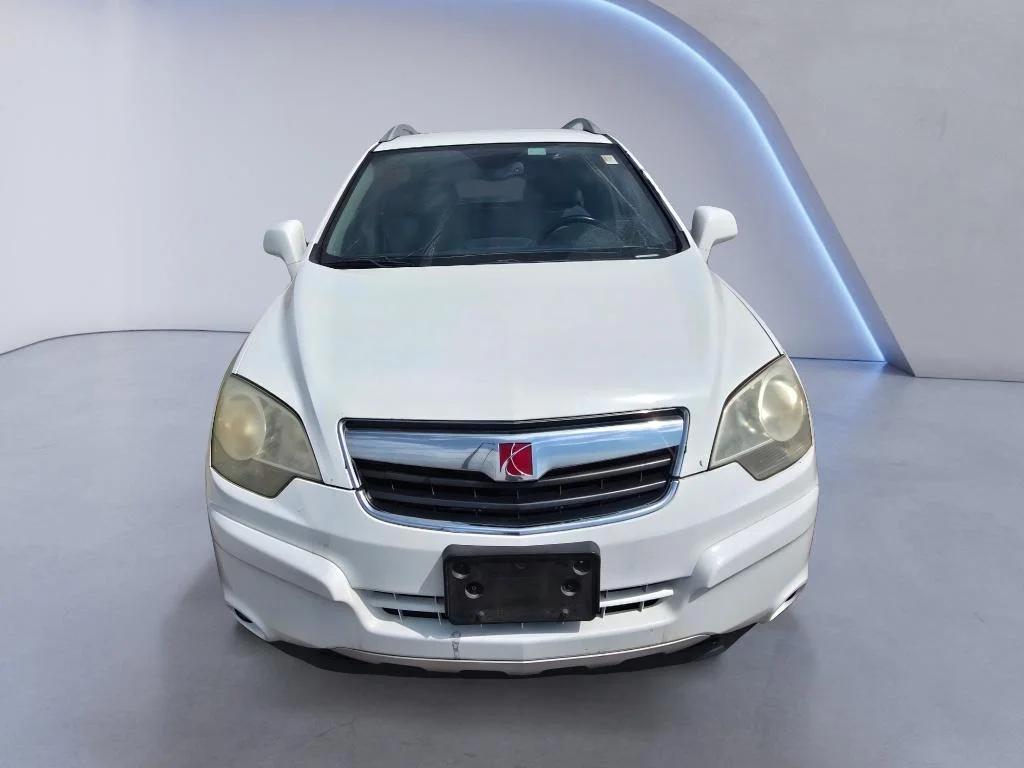 Used 2008 Polar White Saturn XR image 9