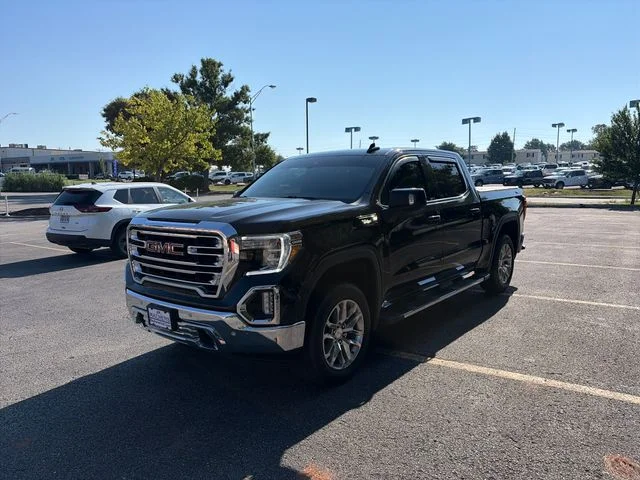Used 2021 Black GMC SLT image 1