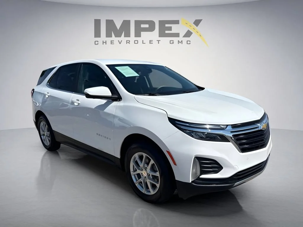 Used 2024 Summit White Chevrolet LT image 7