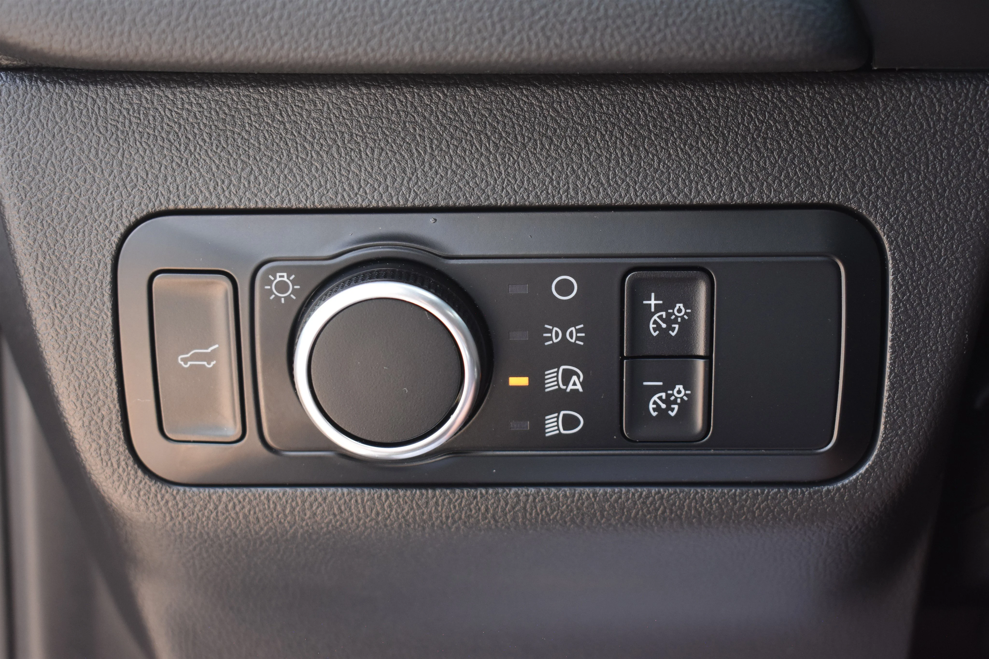 Used 2024 SILVER Ford ST-Line image 30
