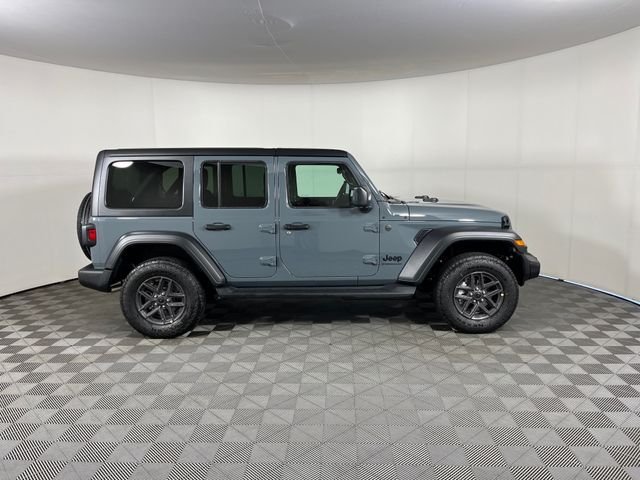 New 2026 Anvil Clear-Coat Exterior Paint Jeep Sport S image 4