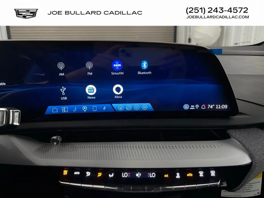 2025 Cadillac OPTIQ Sport 1 - Photo 27