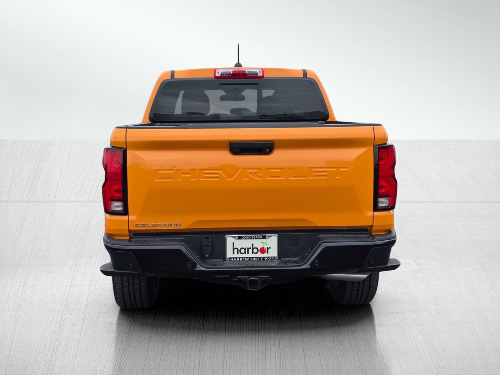2025 Chevrolet Colorado Z71 - Photo 6