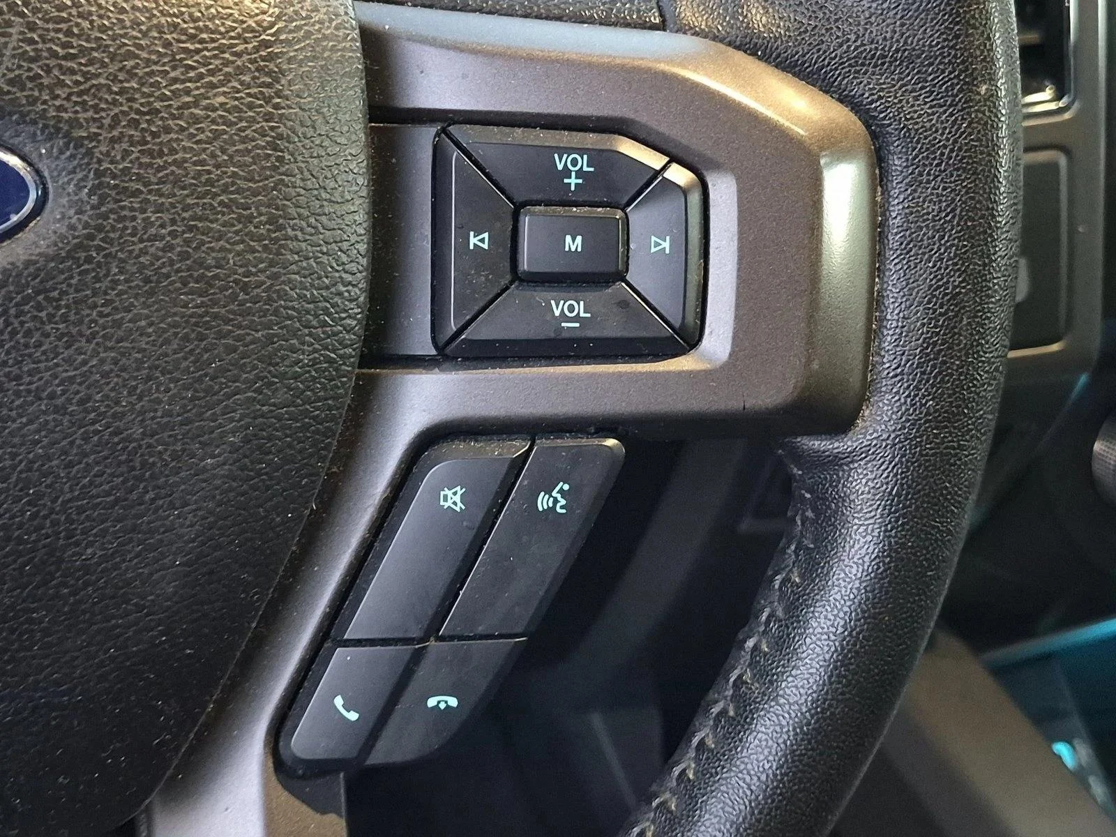 Used 2019 Blue Metallic Ford XLT image 13