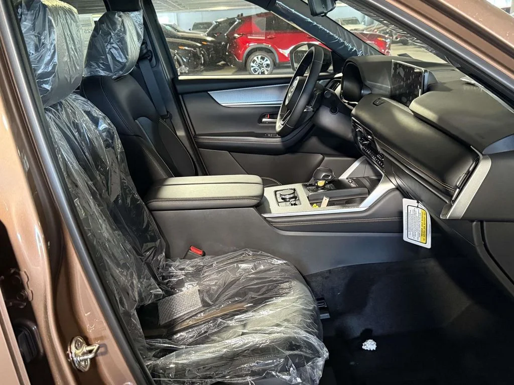 2026 Mazda CX-70 Premium Package - Photo 16