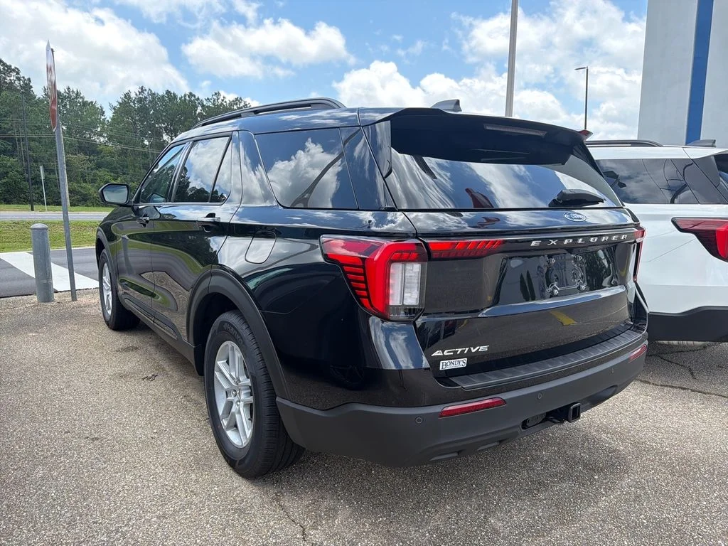 New 2026 Agate Black Metallic Ford Active image 12