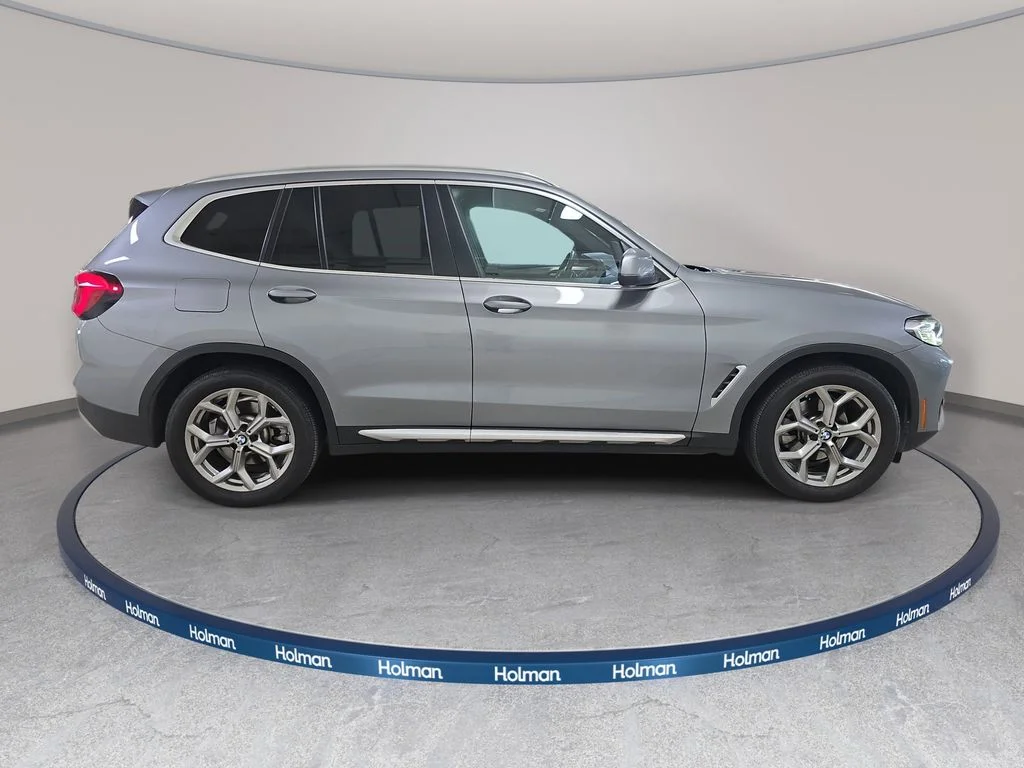 Used 2024 Skyscraper Gray Metallic BMW sDrive30i image 6